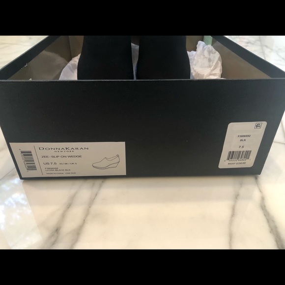 Donna Karan never worn, black microfiber shoes - Picture 7 of 7
